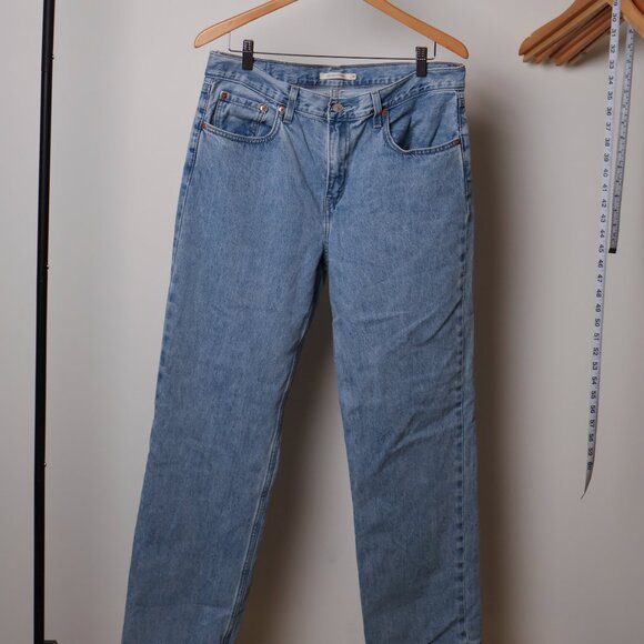 Levi's Low Pro Straight Jeans - Picture 2 of 8